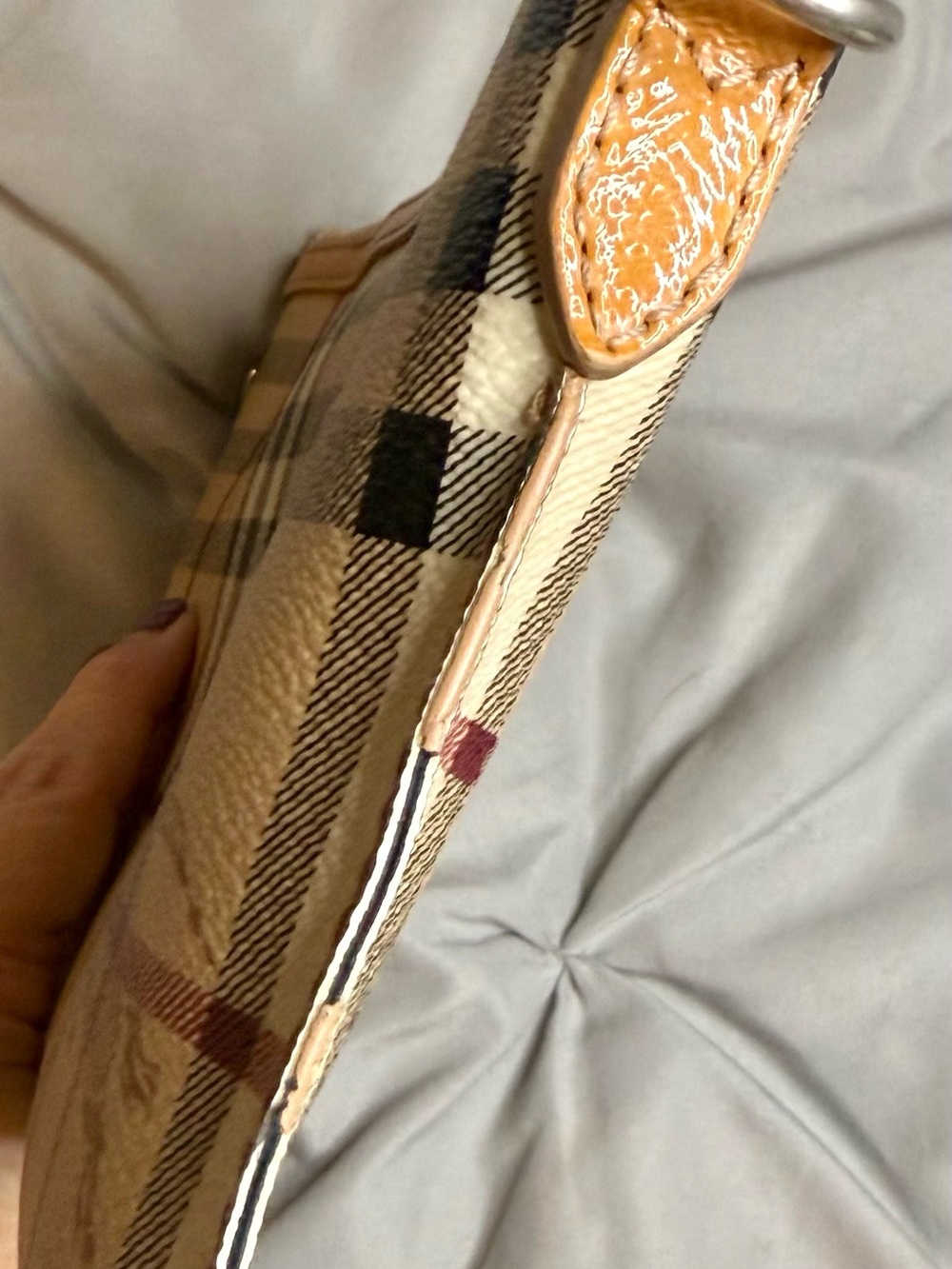 Burberry Vintage Nova Check Crossbody / Wristlet Bag w/ Strap - Picture 4 of 6